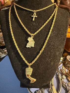 ANKH ~NEFERTITI ~AFRICA NECKLACE